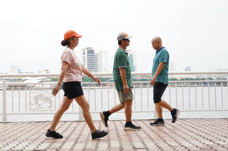 Những thói quen vận động nhỏ giúp phụ nữ khỏe mạnh mỗi ngày